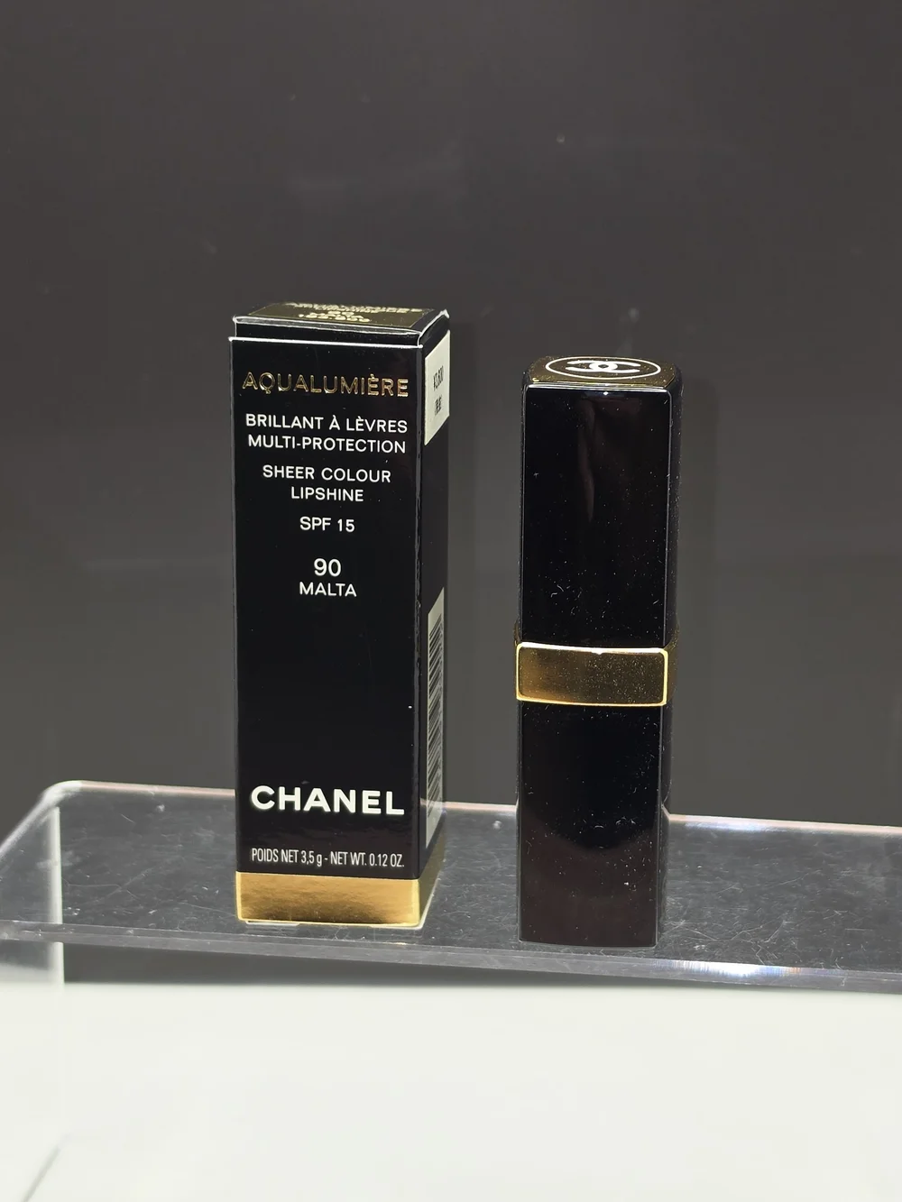 Chic Coral Pink Lipstick - Chanel